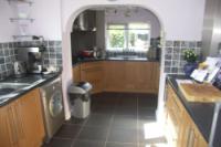 Semi-Detached House, 3 bedrooms, Freehold