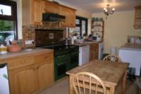 Semi-Detached House, 3 bedrooms, Freehold