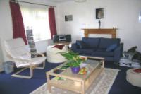 Mid-Terrace House, 3 bedrooms, Freehold