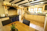 Detached House, 5 bedrooms, Freehold