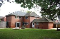 Detached House, 4 bedrooms, Freehold