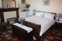 Semi-Detached House, 5 bedrooms, Freehold
