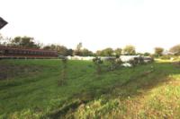 Land, 100 bedrooms, 