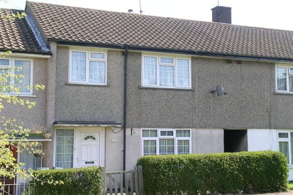 Mid-Terrace House, 3 bedrooms, Freehold