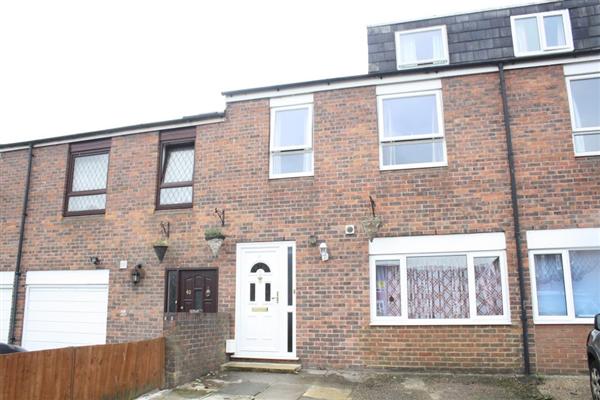 Mid-Terrace House, 4 bedrooms