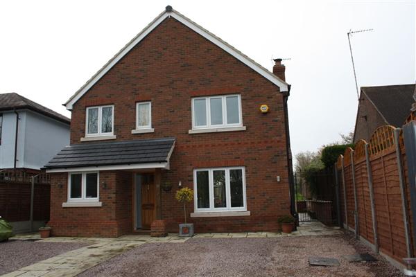 Detached House, 5 bedrooms