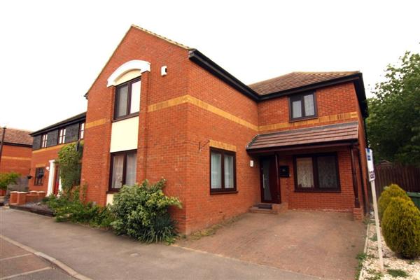 Detached House, 4 bedrooms
