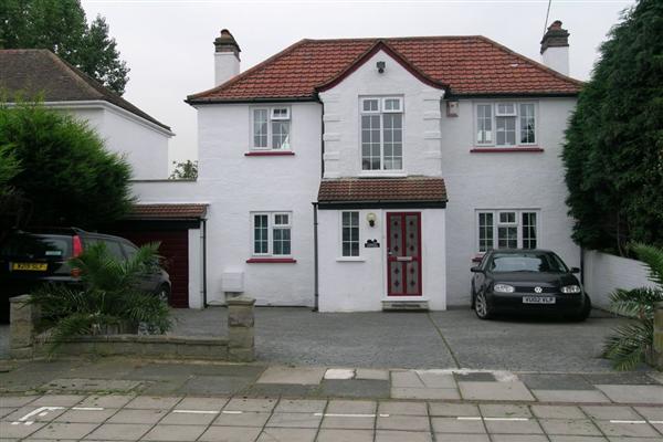 Detached House, 4 bedrooms, Freehold