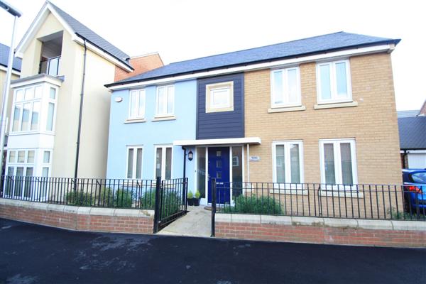 Detached House, 4 bedrooms