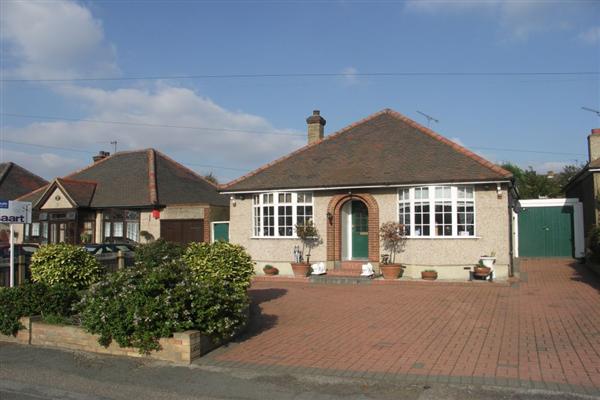 Bungalow, 4 bedrooms, Freehold