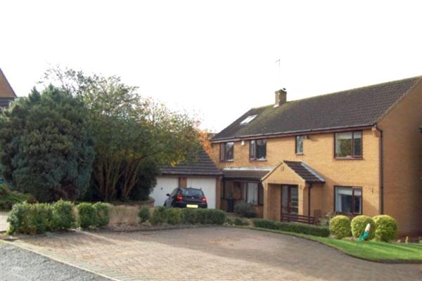 Detached House, 5 bedrooms