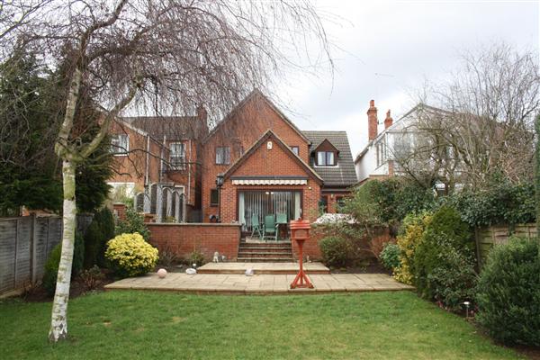 Detached House, 4 bedrooms, Freehold