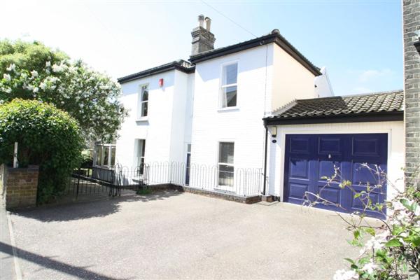 Detached House, 4 bedrooms, Freehold