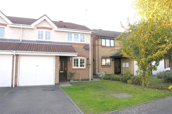 Semi-Detached House, 3 bedrooms, Freehold