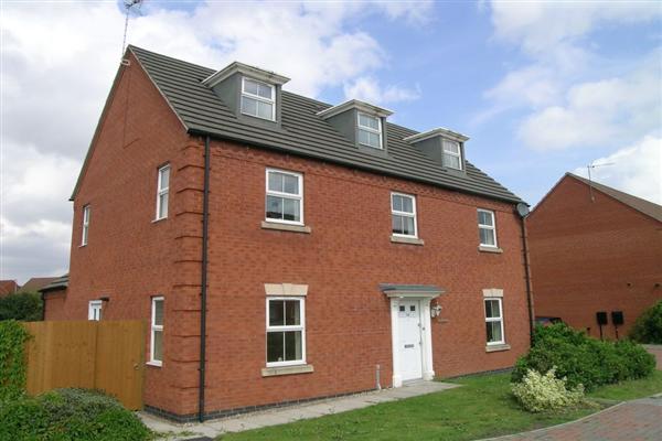 Detached House, 5 bedrooms
