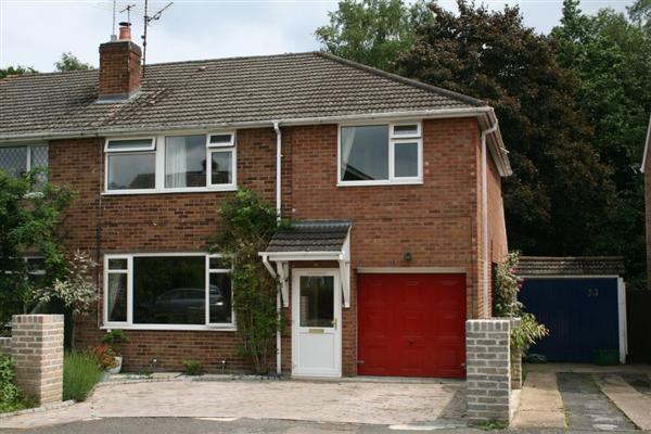 Semi-Detached House, 4 bedrooms, Freehold