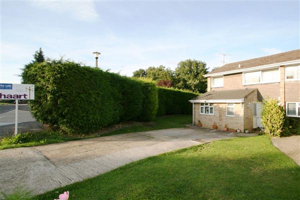 Semi-Detached House, 3 bedrooms