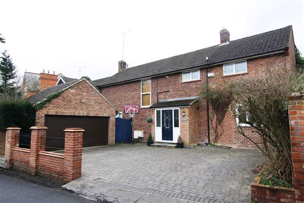 Detached House, 4 bedrooms