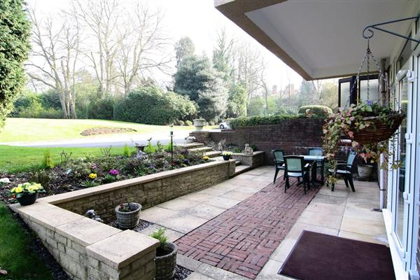 Windsor Road, Ascot