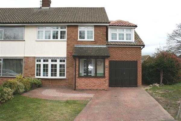 Semi-Detached House, 4 bedrooms, Freehold