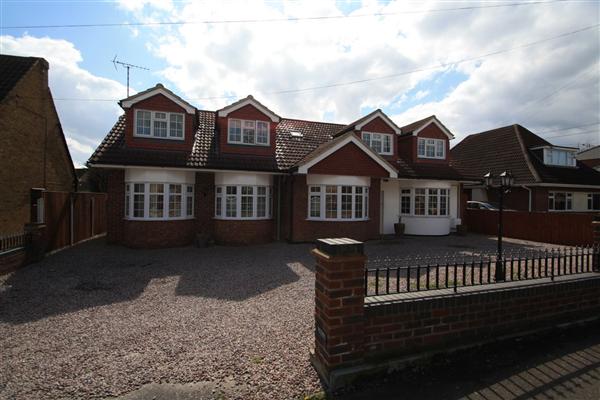 Detached House, 5 bedrooms