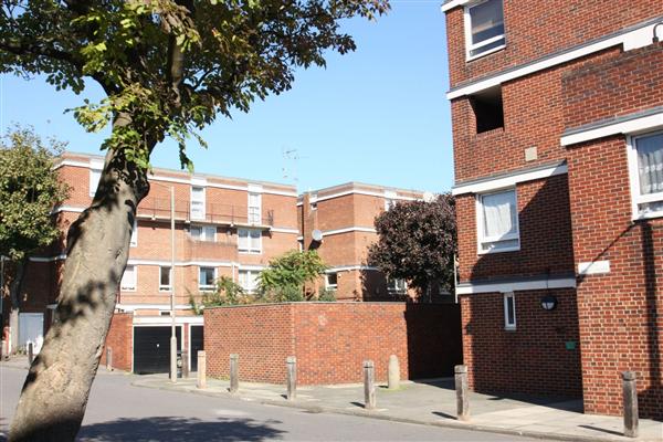 Flat / Apartment, 3 bedrooms