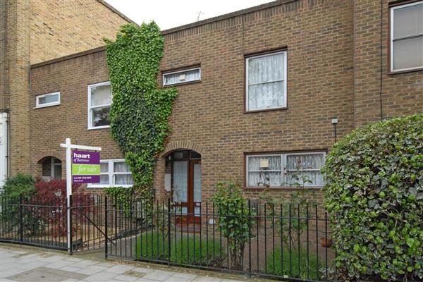 Mid-Terrace House, 3 bedrooms