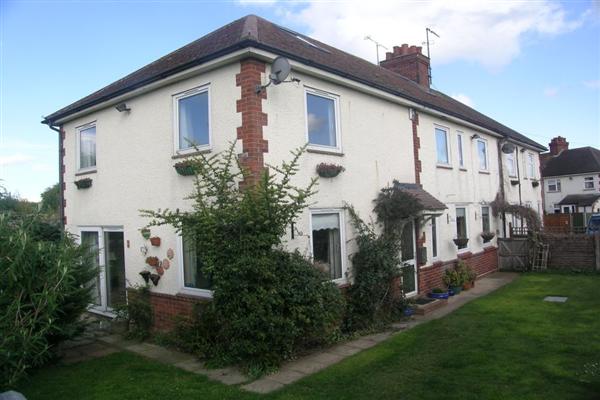 Semi-Detached House, 5 bedrooms, Freehold