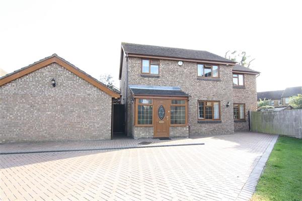 Detached House, 4 bedrooms