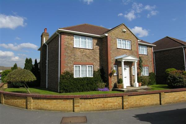 Detached House, 5 bedrooms, Freehold