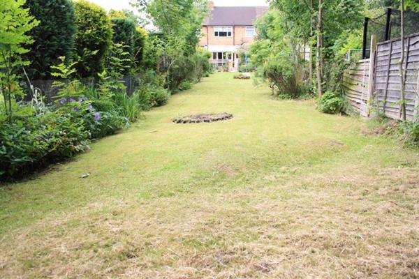 Mid-Terrace House, 3 bedrooms