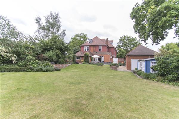 North Park, Eltham, SE9