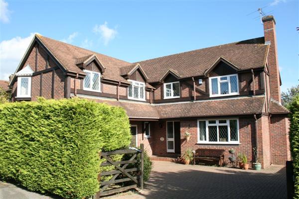 Detached House, 5 bedrooms, 