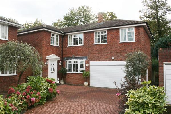 Detached House, 6 bedrooms