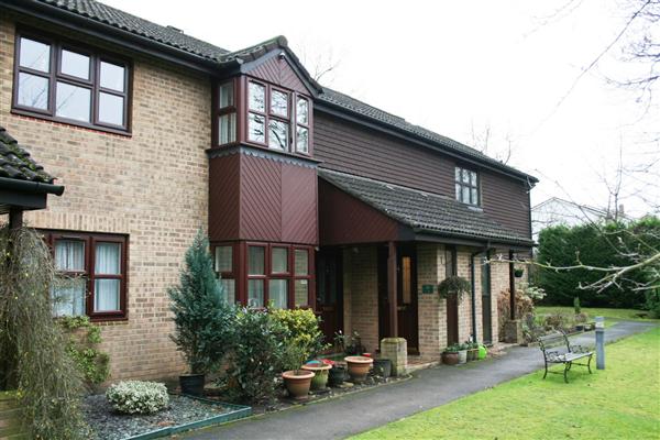 Beechcroft Court, Crowthorne Road