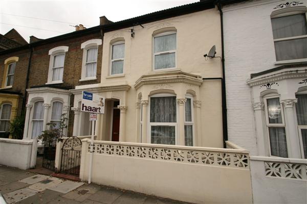 Mid-Terrace House, 3 bedrooms