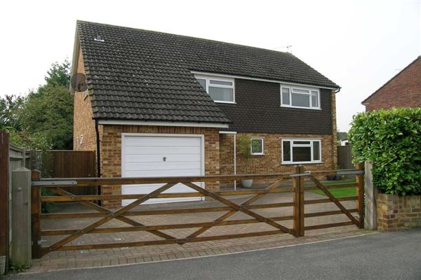 Detached House, 4 bedrooms, Freehold
