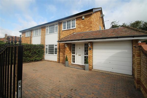 Semi-Detached House, 3 bedrooms