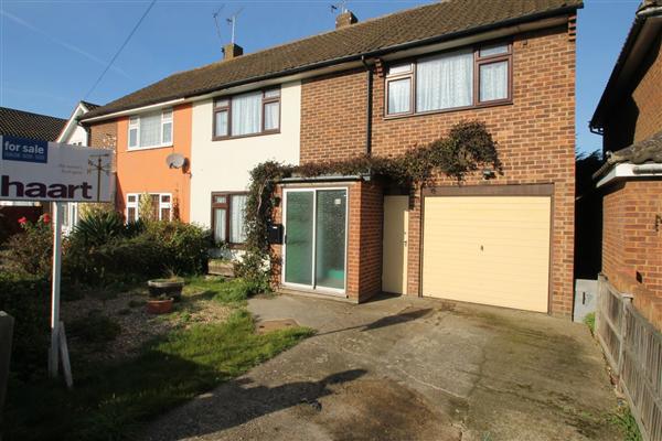 Semi-Detached House, 4 bedrooms