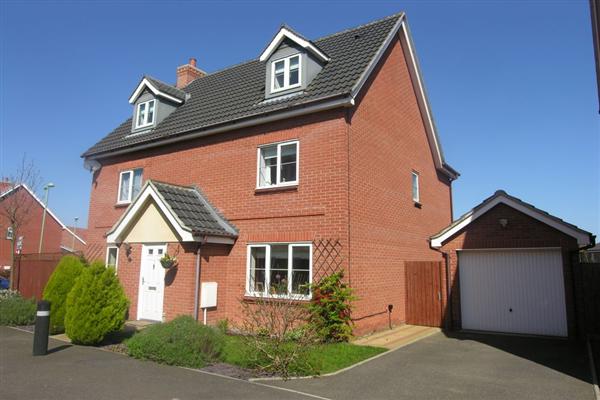 Detached House, 5 bedrooms