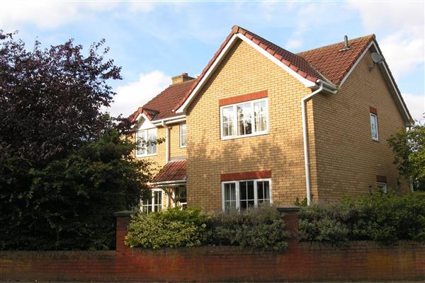 Detached House, 4 bedrooms, Freehold