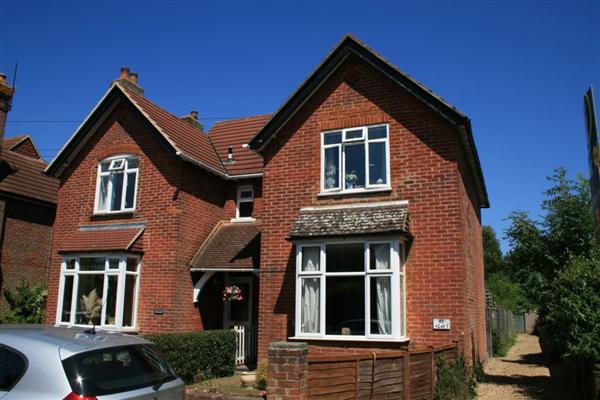 Maisonette, 2 bedrooms, Share of Freehold