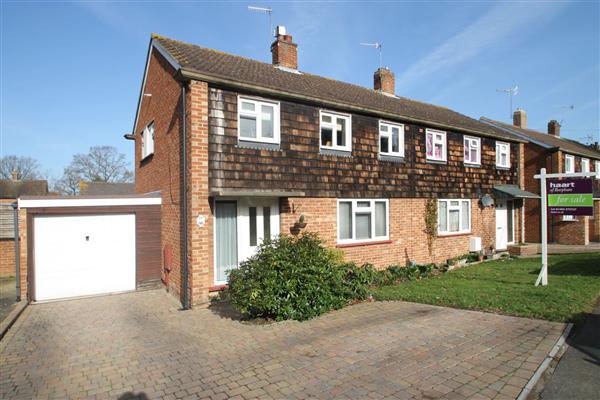 Semi-Detached House, 3 bedrooms