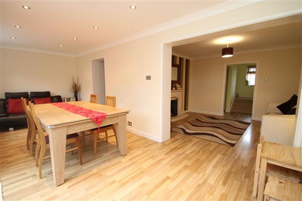 Great Goodwin Drive, Merrow, Guildford