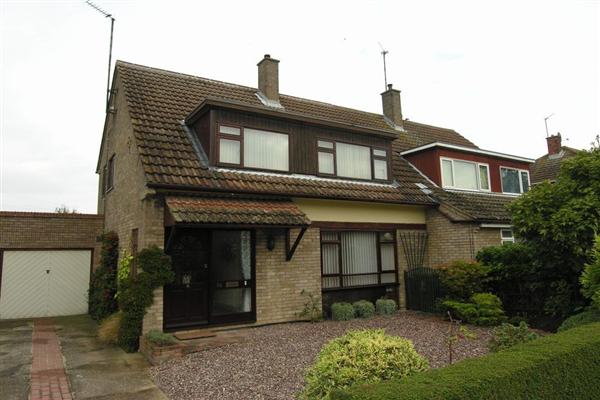 Semi-Detached House, 4 bedrooms, Freehold