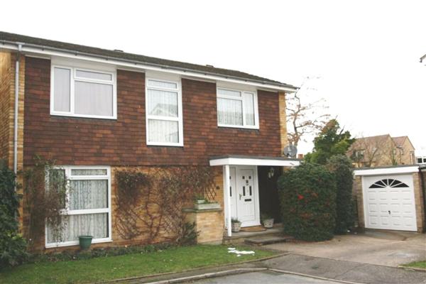 Detached House, 4 bedrooms, Freehold