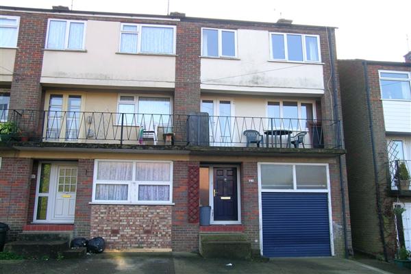 End-of-Terrace House, 3 bedrooms