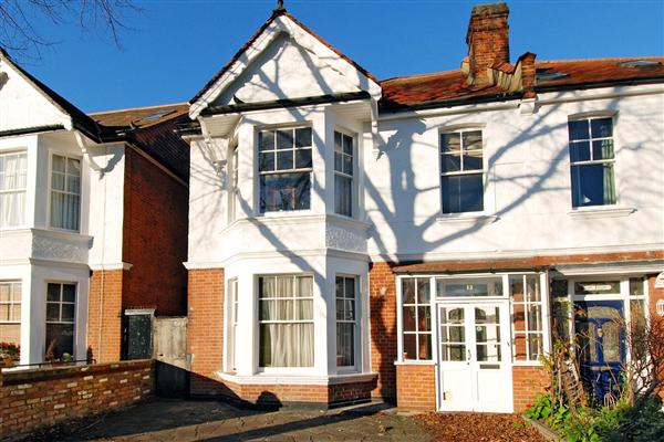 Semi-Detached House, 4 bedrooms, Freehold