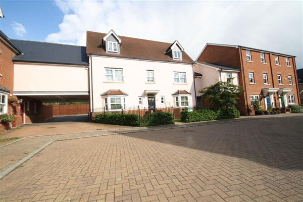 Detached House, 5 bedrooms
