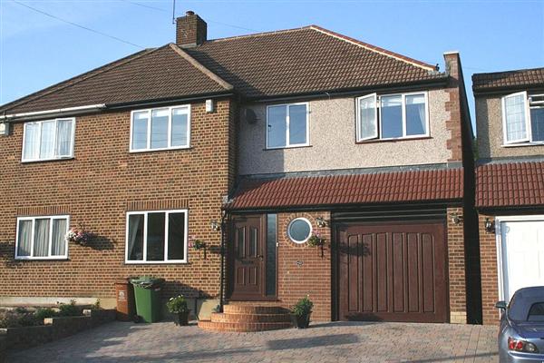 Semi-Detached House, 4 bedrooms, Freehold